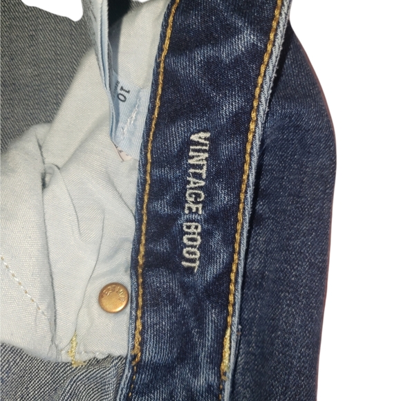 American Eagle vintage boot jeans (size 10) - Picture 4 of 7